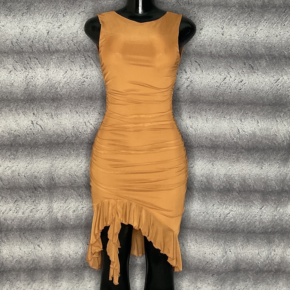 Backless Ruffle Hem Bodycon Dress